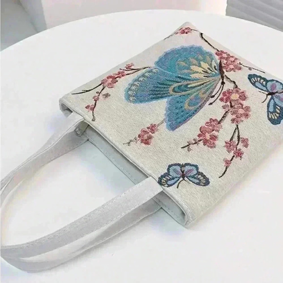 ⚠️Clearance Butterfly Design - Picture 4 of 6